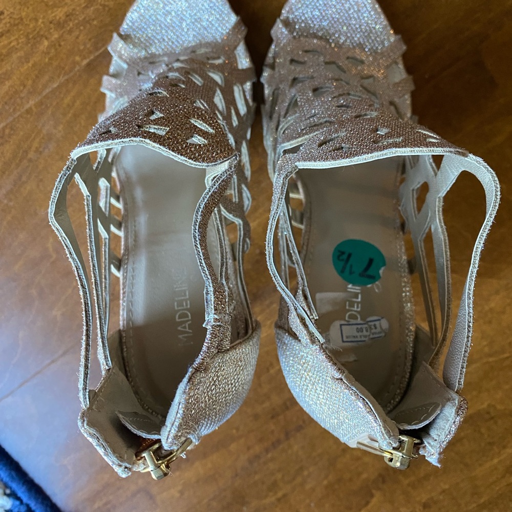 Heels - Picture 3 of 5